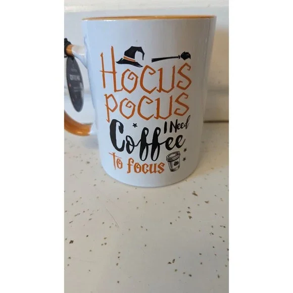 HOCUS POCUS I NEED COFFEE TO FOCUS HALLOWEEN FUNNY SARCASM CERAMIC COFFEE MUG - Picture 5 of 7